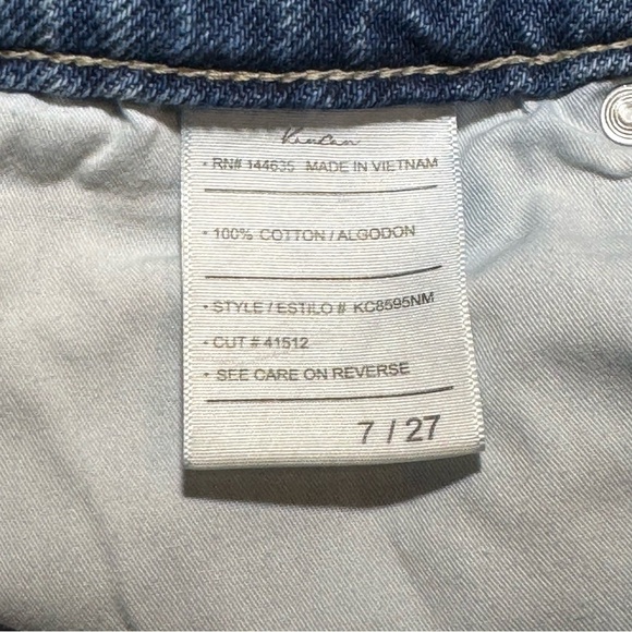 KanCan Ella High Rise Patched & Fray Hem Mom Shorts Size 27 - Picture 12 of 15